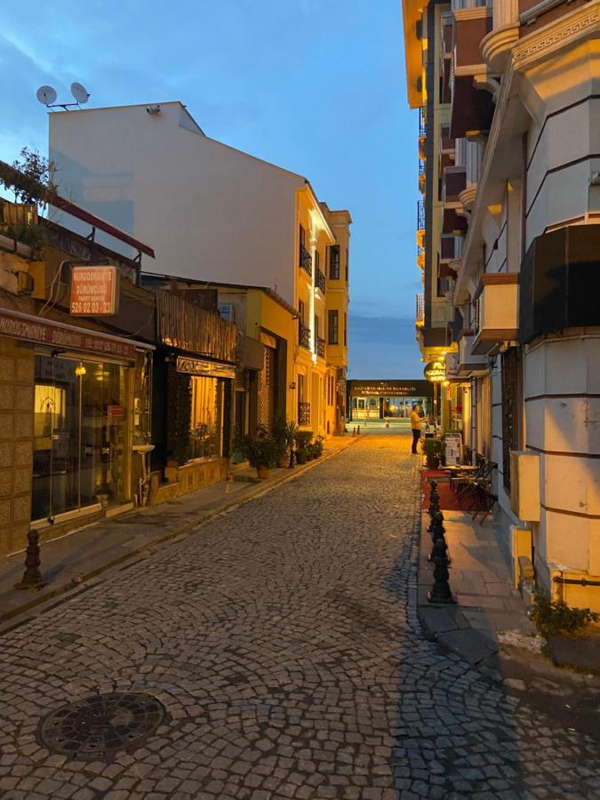 Pege Hotel Istanbul Exterior foto